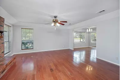 113 Diane Drive, Sanger, TX 76266 - Photo 4