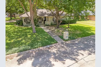 113 Diane Drive, Sanger, TX 76266 - Photo 24