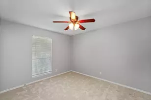 113 Diane Dr, Sanger, TX 76266 - Photo 18