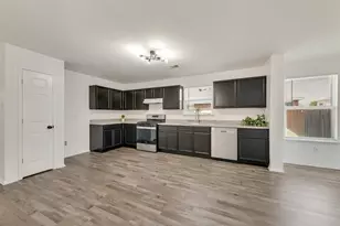 3016 Southern Hills Ln, Mesquite, TX 75181 - Photo 6