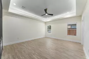 2601 Marburg St, Dallas, TX 75215 - Photo 10