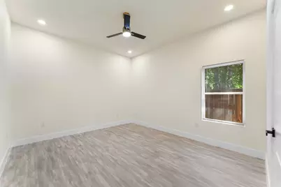 2601 Marburg Street, Dallas, TX 75215 - Photo 14