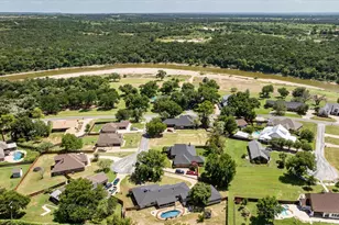 6506 Choctaw Ct, Granbury, TX 76049 - Photo 40