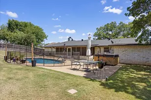 6506 Choctaw Ct, Granbury, TX 76049 - Photo 30
