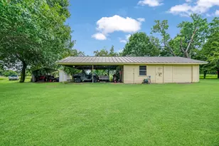 6951 Farm Road 1499, Sumner, TX 75486 - Photo 20