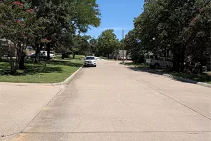 102 Shady Oak Rd, Keene, TX 76059 - Photo 26