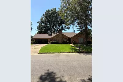 605 32nd Street NE, Paris, TX 75460 - Photo 1
