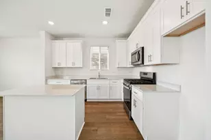 2419 Roundstone Wy, Princeton, TX 75407 - Photo 6