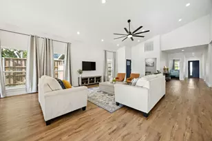 1108 N Church St, McKinney, TX 75069 - Photo 2