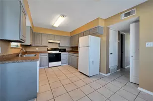 201 S Las Vegas Trail, White Settlement, TX 76108 - Photo 4