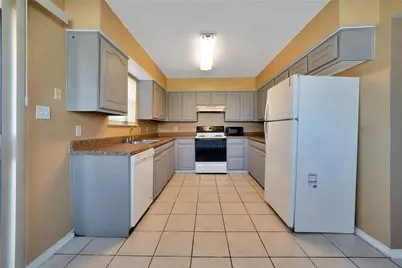 201 S Las Vegas Trail, White Settlement, TX 76108 - Photo 2