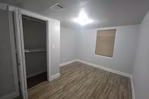 621 E 8th St, Bonham, TX 75418 - Photo 6