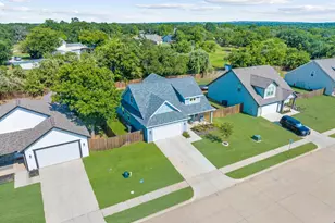 608 Porcupine Dr, Springtown, TX 76082 - Photo 28