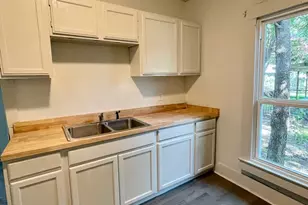 1020 N Clinton St, Stephenville, TX 76401 - Photo 6