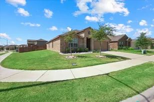 16733 Portage St, Justin, TX 76247 - Photo 2