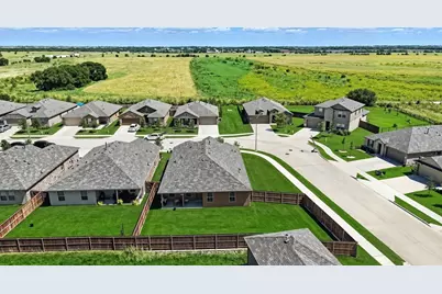 16733 Portage Street, Justin, TX 76247 - Photo 38