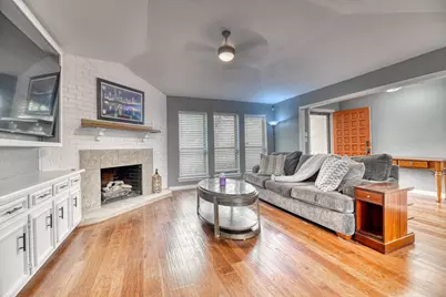 433 Tall Oaks Lane, Richardson, TX 75081 - Photo 2