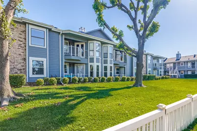 630 W Canty Street #B6, Dallas, TX 75208 - Photo 1