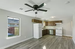 1104 Hamilton St, McKinney, TX 75069 - Photo 4