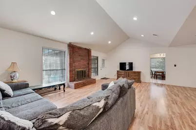 3817 Misty Meadow Drive, Fort Worth, TX 76133 - Photo 6