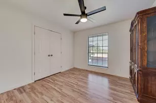 3817 Misty Meadow Dr, Fort Worth, TX 76133 - Photo 10