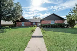 3817 Misty Meadow Dr, Fort Worth, TX 76133 - Photo 1