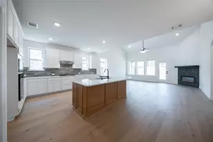 2116 Corbera Dr, Little Elm, TX 75068 - Photo 4