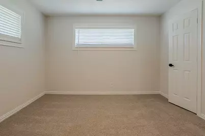 1728 Provine Street, Fort Worth, TX 76103 - Photo 10