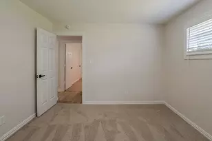 1728 Provine St, Fort Worth, TX 76103 - Photo 12