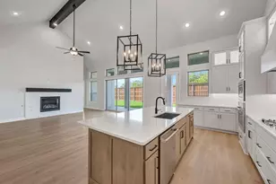 2249 Village Trl, Lakewood Village, TX 75068 - Photo 18