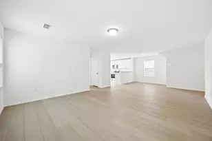 14160 Nullah St, Pilot Point, TX 76258 - Photo 4