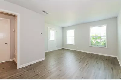 1309 Parkmont Drive, Garland, TX 75041 - Photo 6