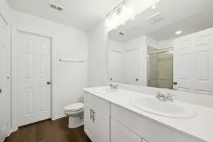 2704 Pecan Pk Dr, Denton, TX 76208 - Photo 14