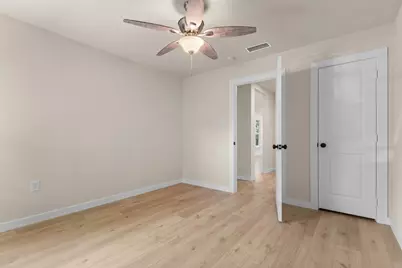 8223 Jacobie Boulevard, Dallas, TX 75217 - Photo 14