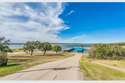 19023 S Bluebonnet Drive, Whitney, TX 76692 - Photo 8