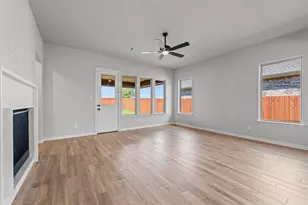 513 Pickett Creek Dr, Aledo, TX 76008 - Photo 18