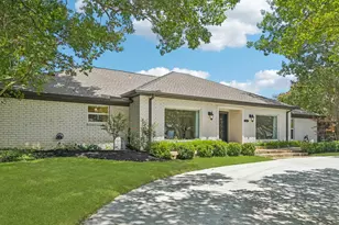 7023 Lupton Dr, Dallas, TX 75225 - Photo 10