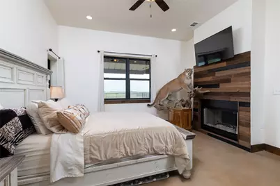 5543 Gray Road, Nocona, TX 76255 - Photo 14