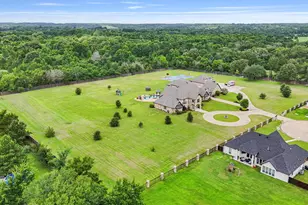 16508 Hailey Ct, Tyler, TX 75703 - Photo 2