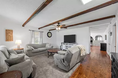 626 Sommerfeld Drive, Waco, TX 76705 - Photo 6