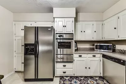 8539 Bretshire Drive, Dallas, TX 75228 - Photo 8