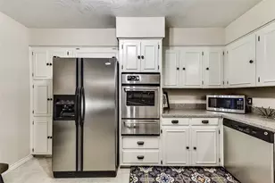 8539 Bretshire Dr, Dallas, TX 75228 - Photo 8