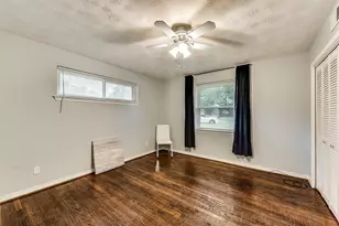 8539 Bretshire Dr, Dallas, TX 75228 - Photo 22