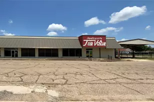 405 E Commerce St, Mexia, TX 76667 - Photo 1