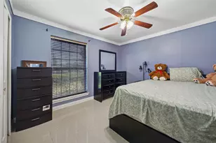 4138 Victoria St, Irving, TX 75062 - Photo 20