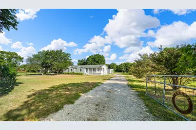 429 Eagle Ridge Road, McGregor, TX 76657 - Photo 1