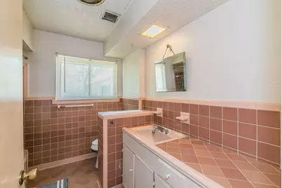 6207 Lyndon B Johnson Freeway, Dallas, TX 75240 - Photo 16