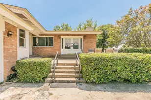 6207 Lyndon B Johnson Fwy, Dallas, TX 75240 - Photo 2