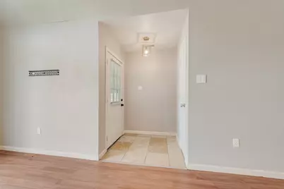 402 Chappell Street, Terrell, TX 75160 - Photo 2