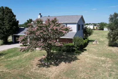 1766 Boss Range Road, Justin, TX 76247 - Photo 10